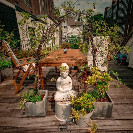 Prince On The Roof-2